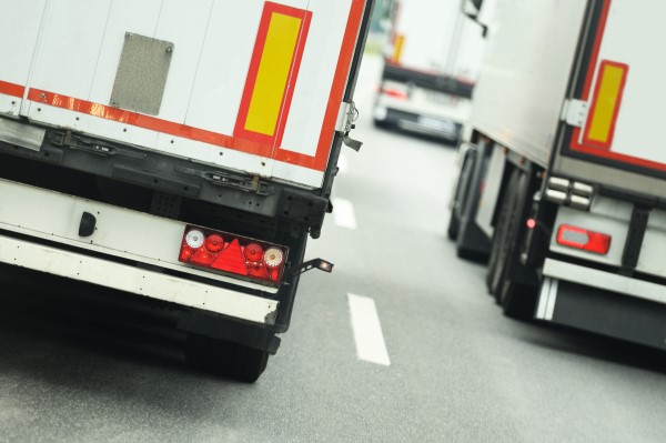 HCT: Do longer trucks affect road safety?